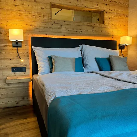 Hotel Veenland 4*