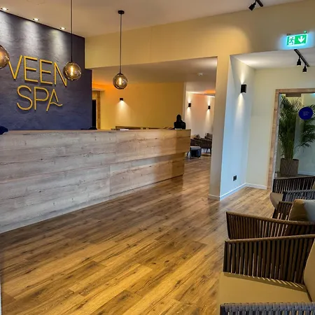 Veenland فندق هارن